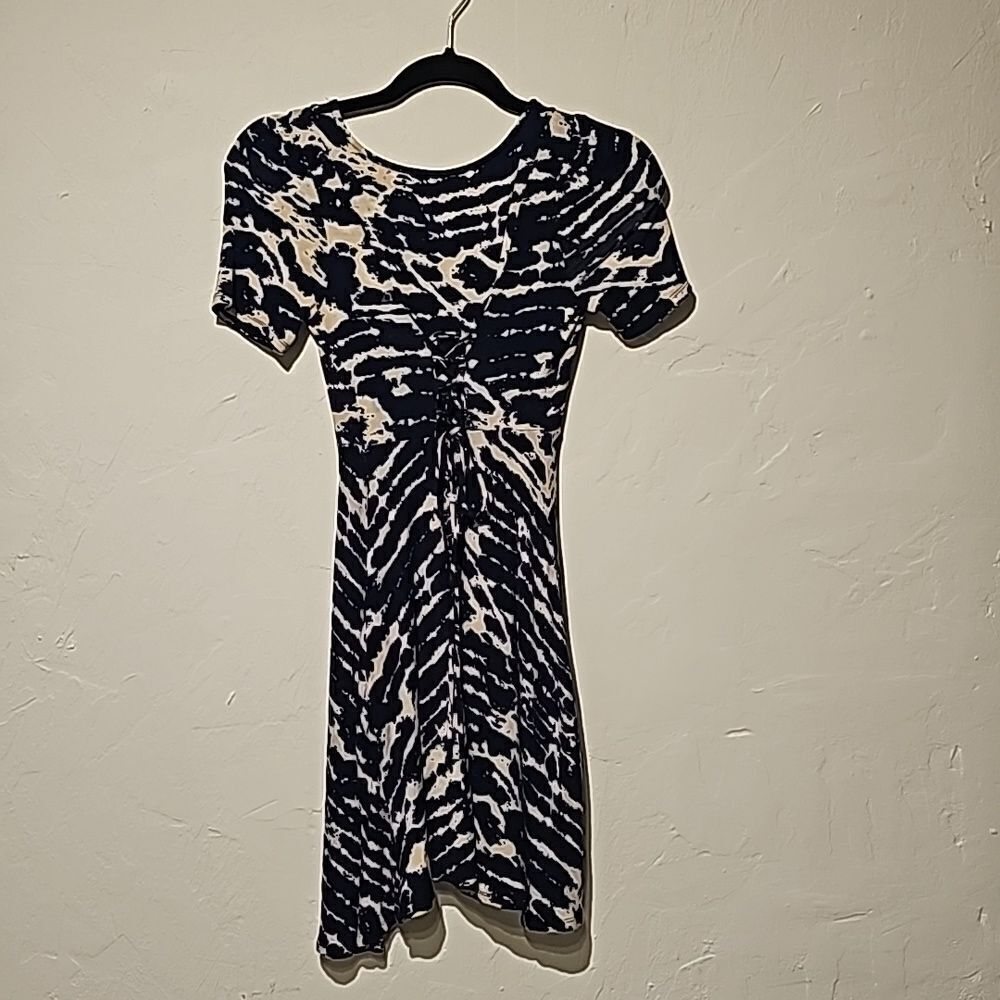 Monteau short sleeve dress - Picture 4 of 6